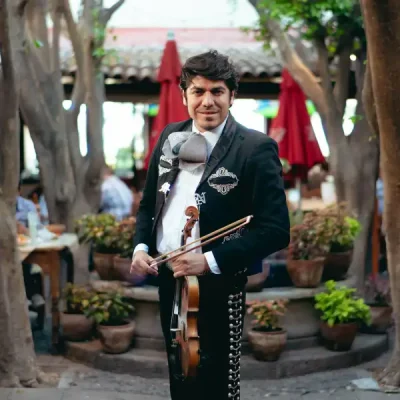 Mariachis en Amealco de Bonfil