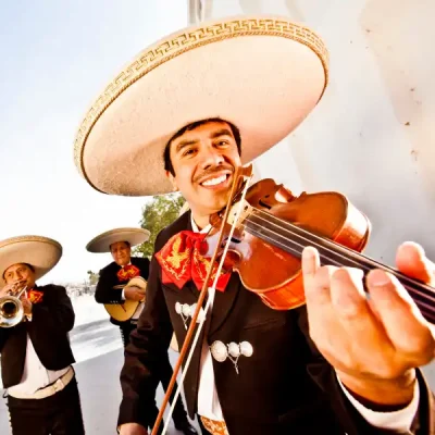 Mariachis en Peñamiller