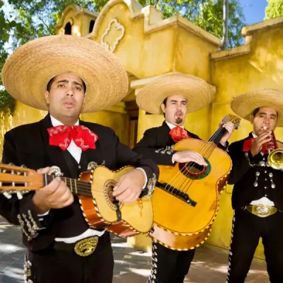 Mariachis en Tolimán